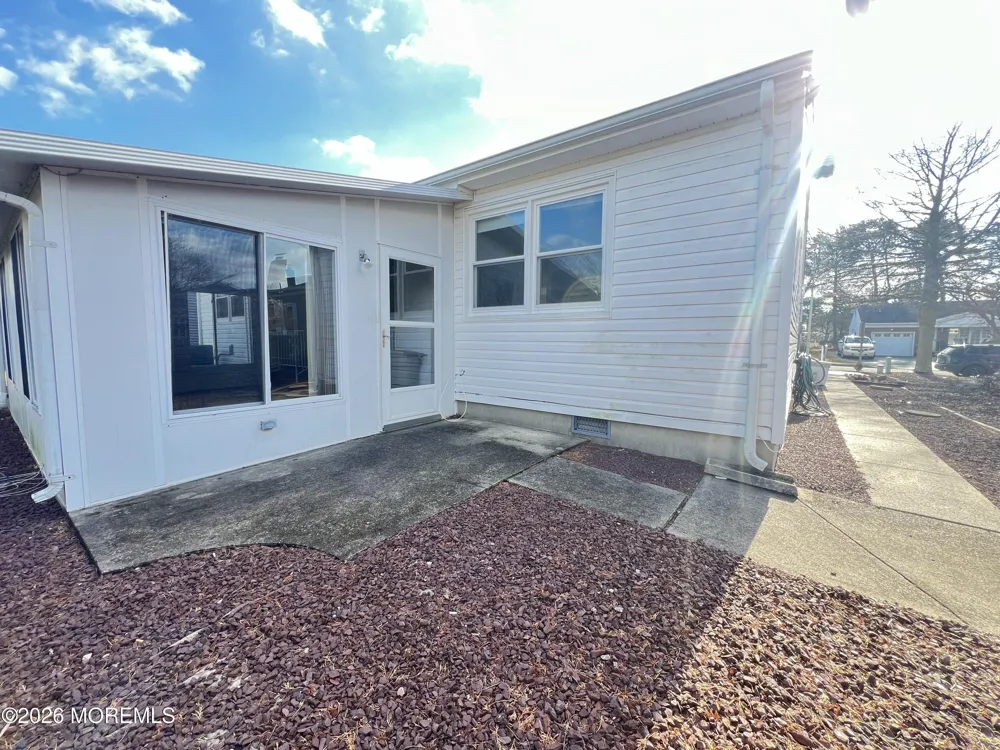 9 Westport Drive Toms River, NJ 08757