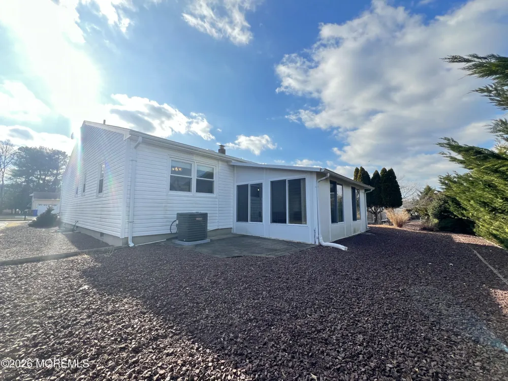 9 Westport Drive Toms River, NJ 08757