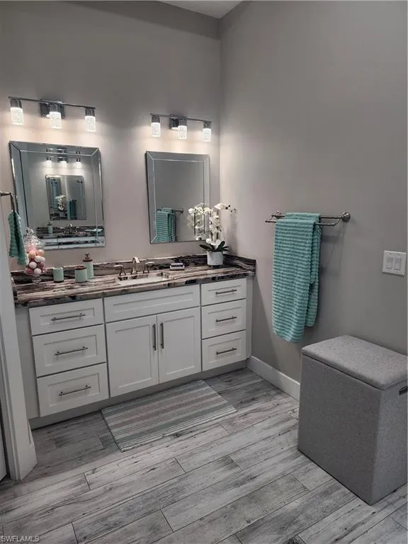 3801 Kismet Lakes Lane Cape Coral, FL 33993
