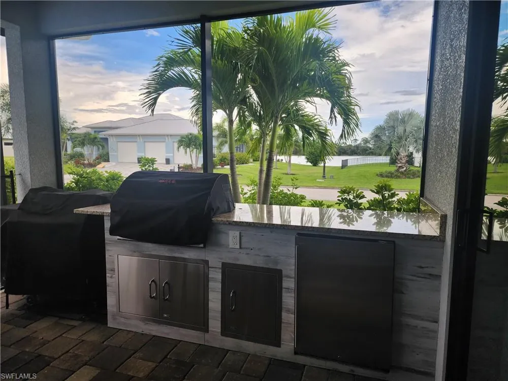 3801 Kismet Lakes Lane Cape Coral, FL 33993