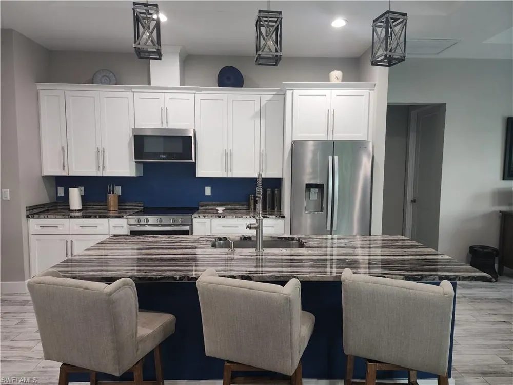 3801 Kismet Lakes Lane Cape Coral, FL 33993