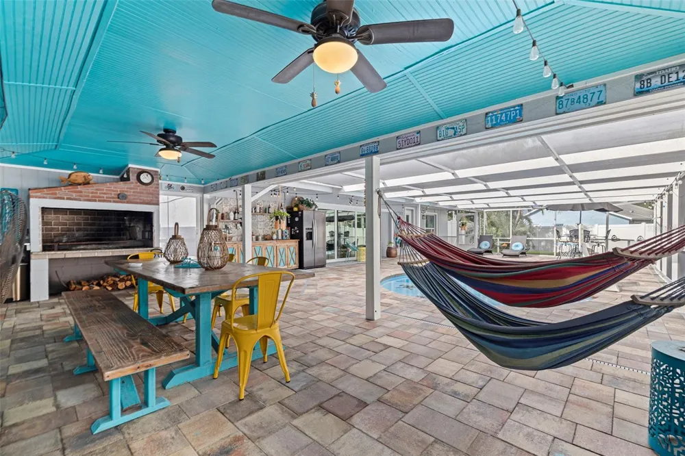7151 121ST AVENUE Largo, FL 33773
