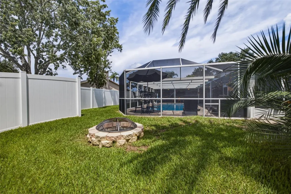 7151 121ST AVENUE Largo, FL 33773