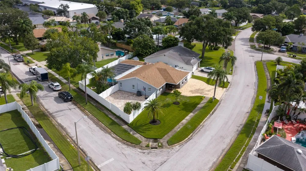 7151 121ST AVENUE Largo, FL 33773
