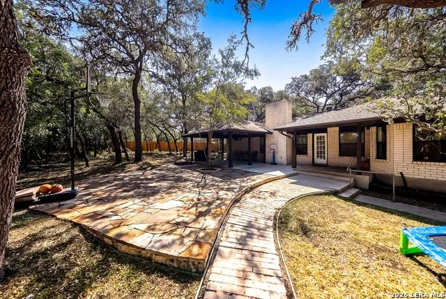 8621 INDIAN HILLS LN Boerne, TX 78006