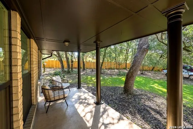 8621 INDIAN HILLS LN Boerne, TX 78006