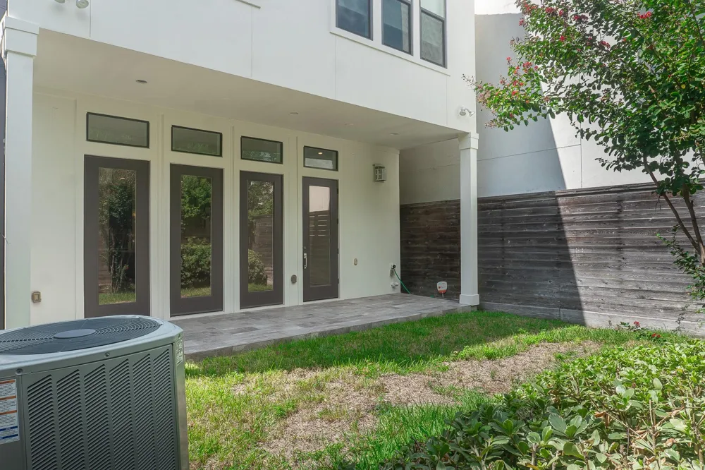 5506 Bosque Street Houston, TX 77056
