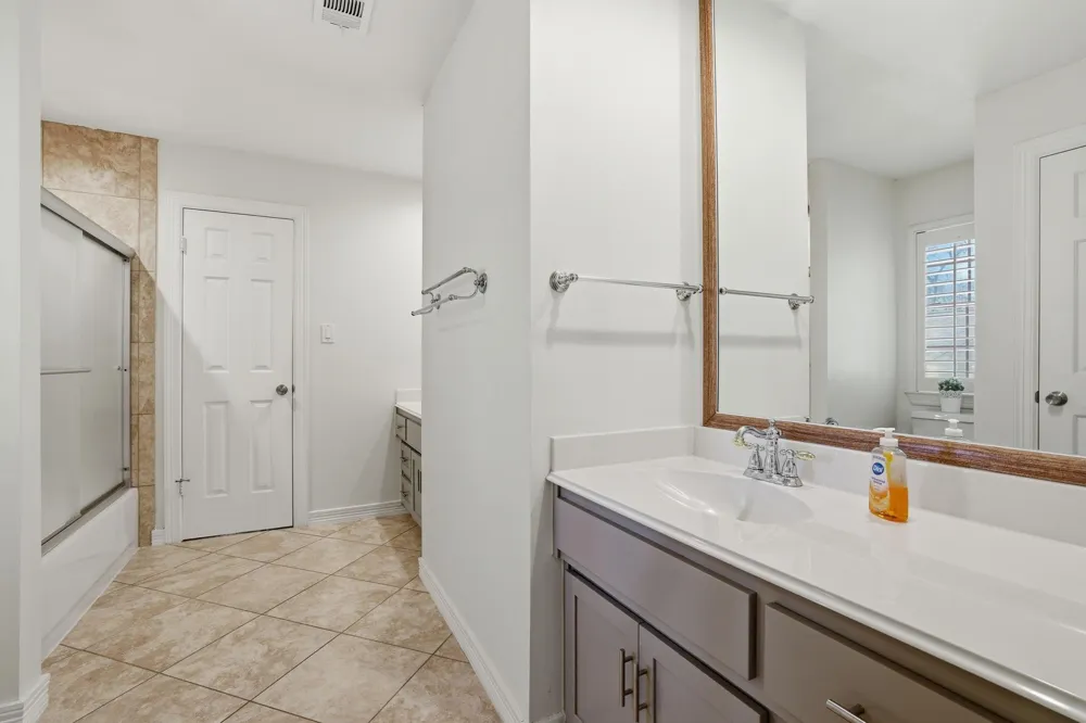 4519 Castlewood Street Sugar Land, TX 77479