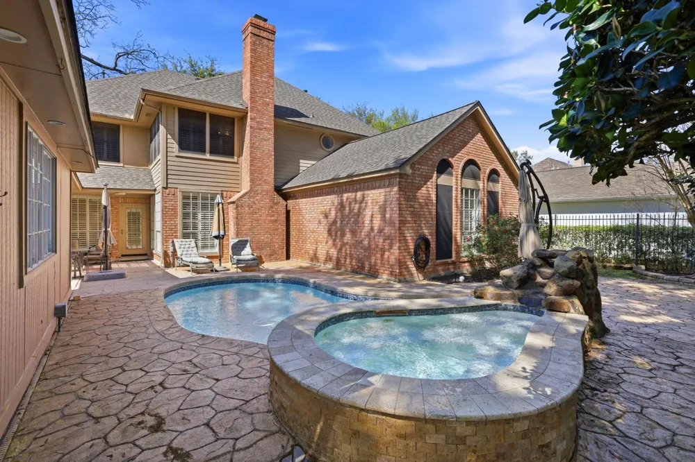 4519 Castlewood Street Sugar Land, TX 77479