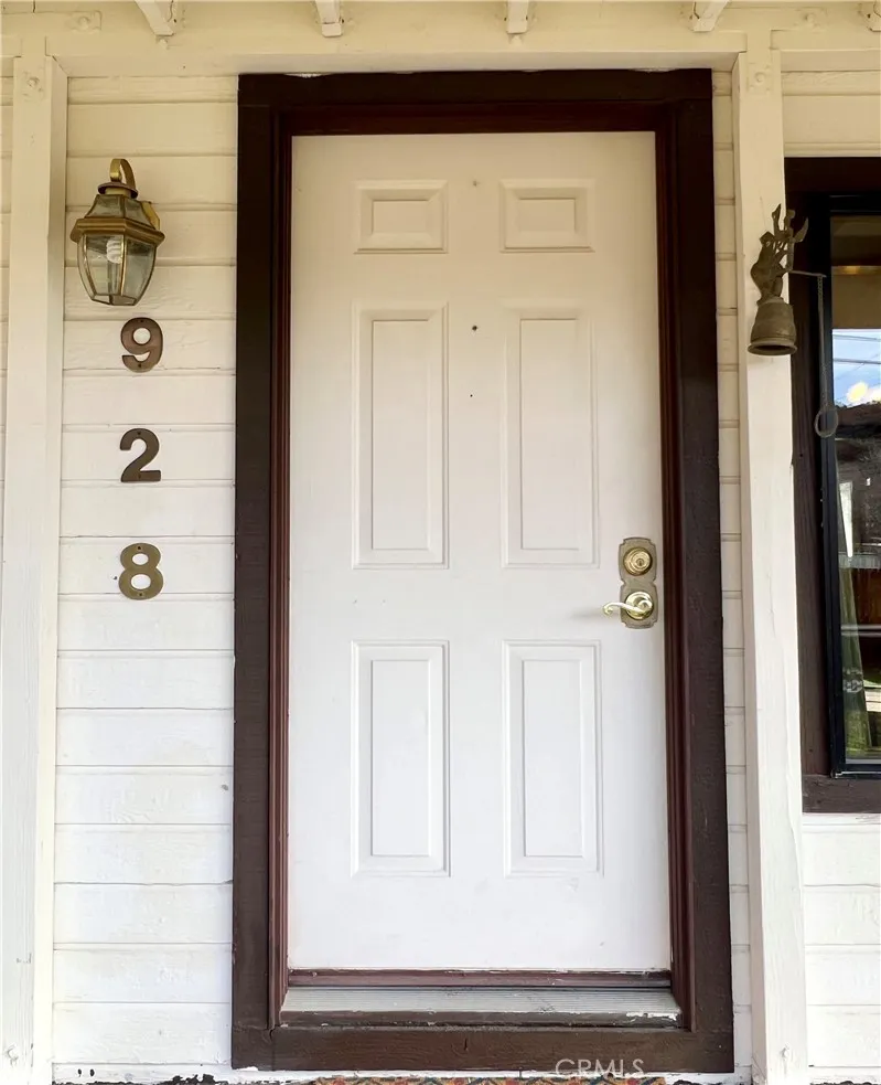 928 Elm Frazier Park, CA 93225