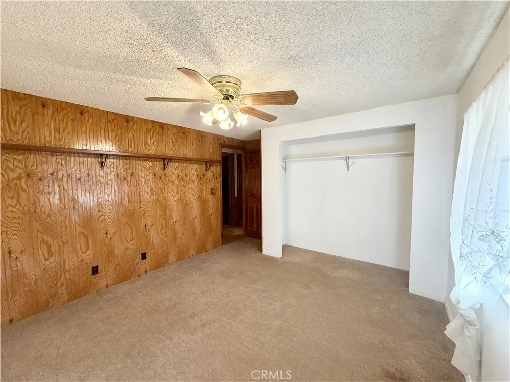 928 Elm Frazier Park, CA 93225