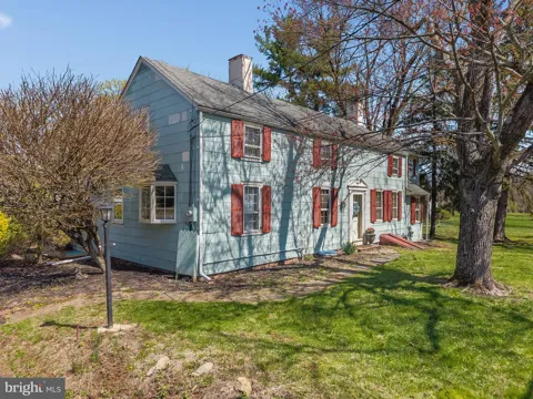 40 SERGEANTSVILLE ROAD