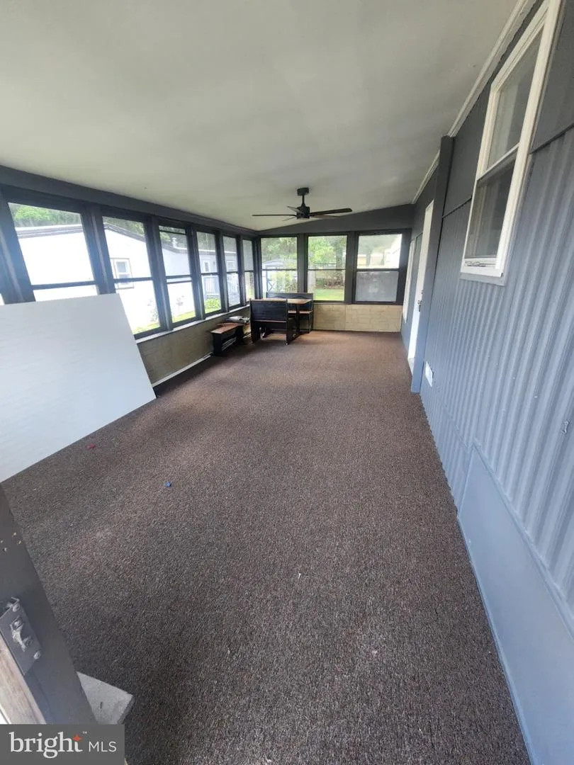 509 CLEVELAND AVENUE Williamstown, NJ 08094