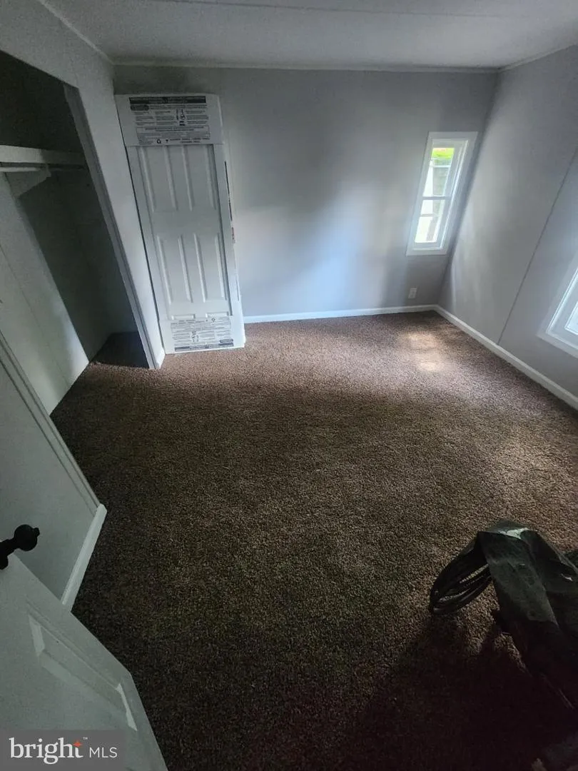 509 CLEVELAND AVENUE Williamstown, NJ 08094