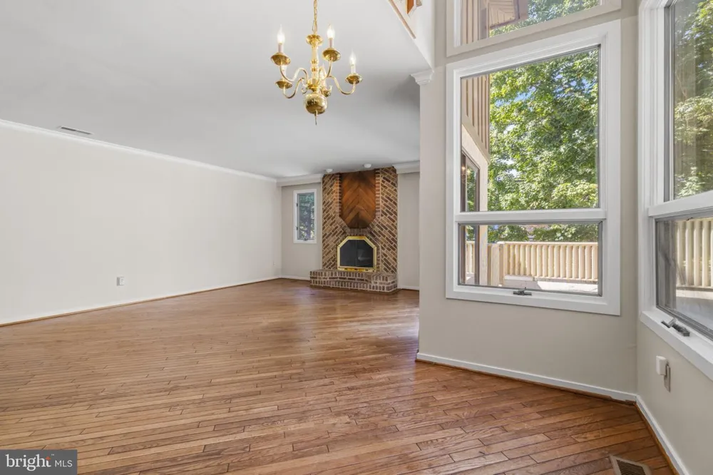 1983 MELMAR ROAD Huntingdon Valley, PA 19006