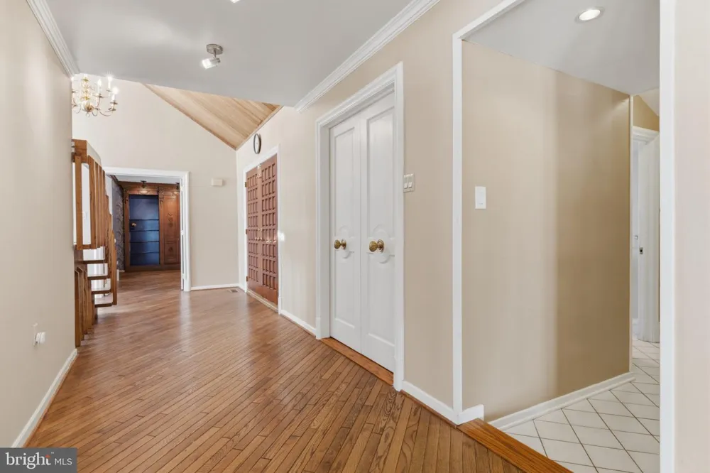 1983 MELMAR ROAD Huntingdon Valley, PA 19006