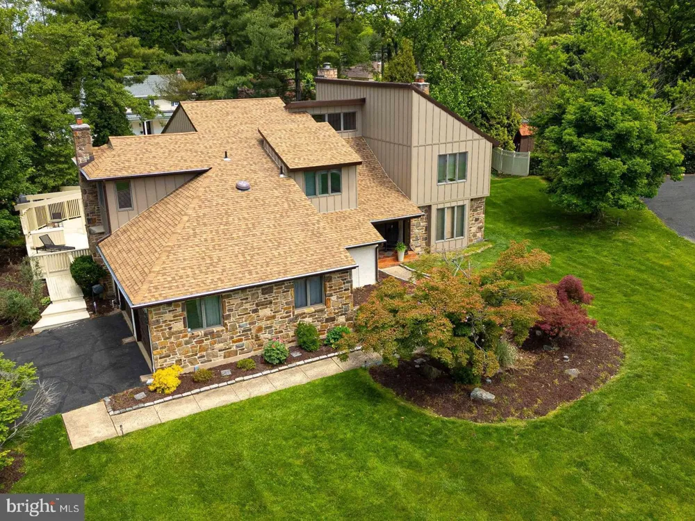 1983 MELMAR ROAD Huntingdon Valley, PA 19006