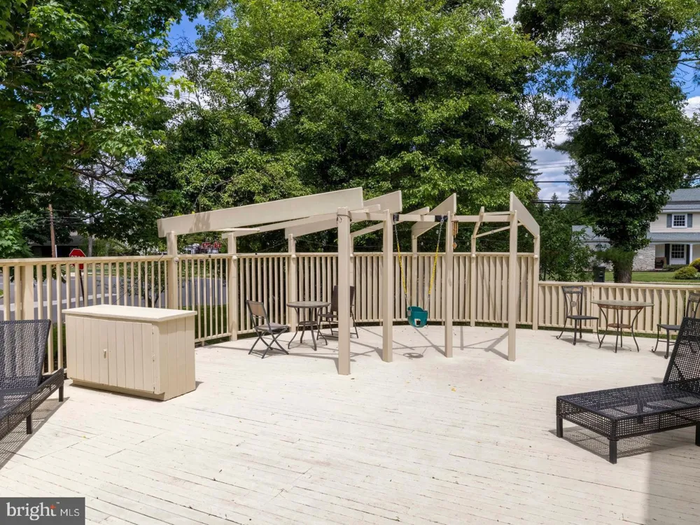 1983 MELMAR ROAD Huntingdon Valley, PA 19006
