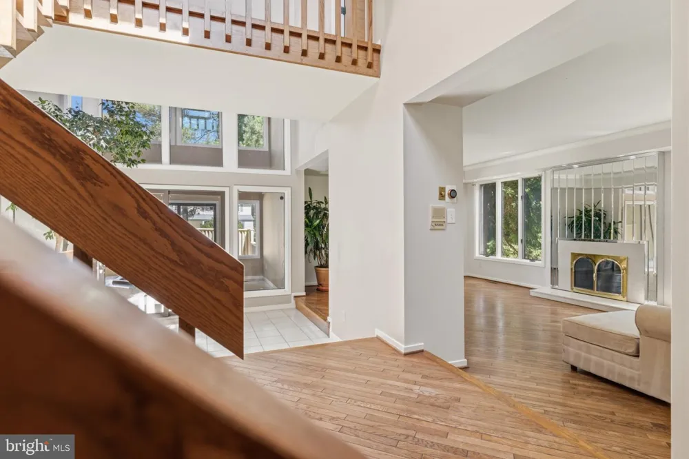 1983 MELMAR ROAD Huntingdon Valley, PA 19006