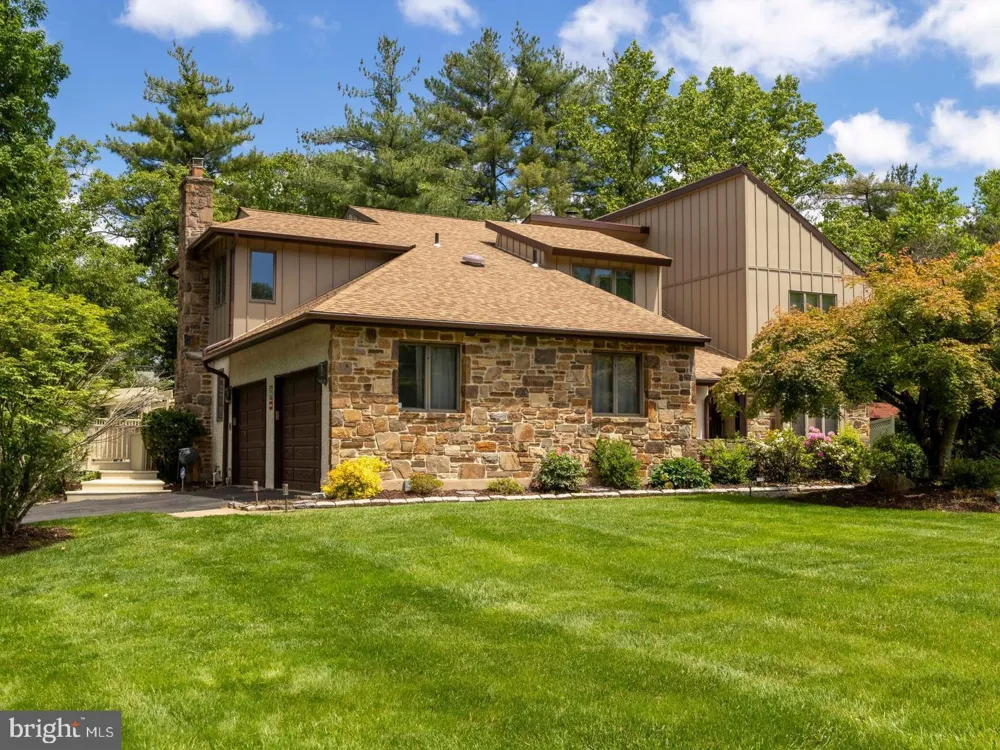 1983 MELMAR ROAD Huntingdon Valley, PA 19006