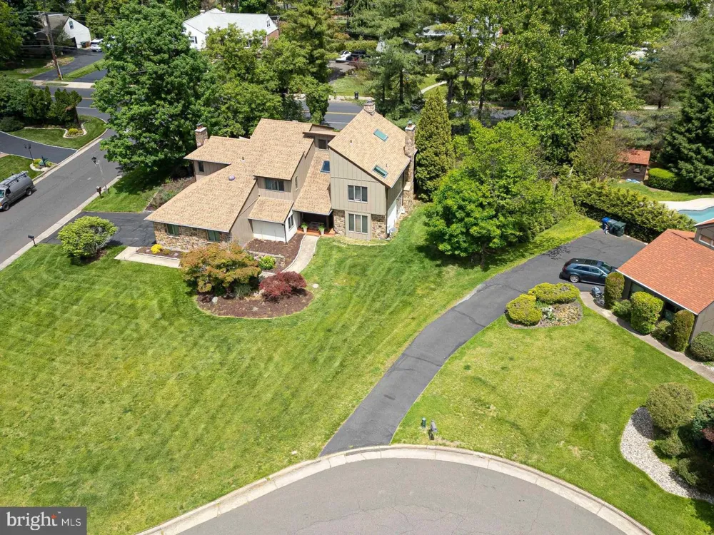 1983 MELMAR ROAD Huntingdon Valley, PA 19006