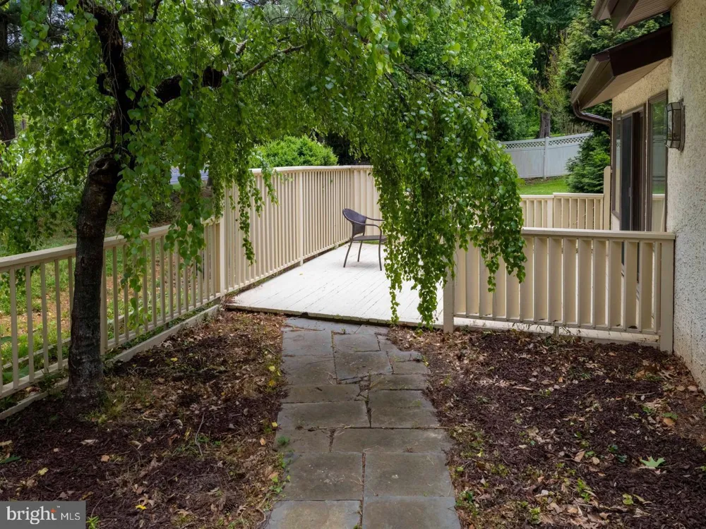 1983 MELMAR ROAD Huntingdon Valley, PA 19006