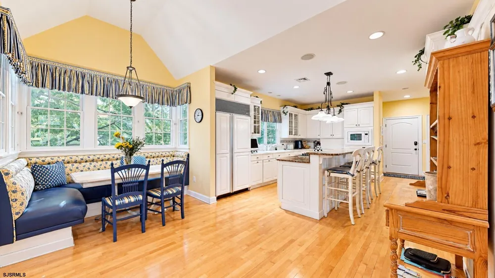 1262 Franklin Blvd Linwood, NJ 08221