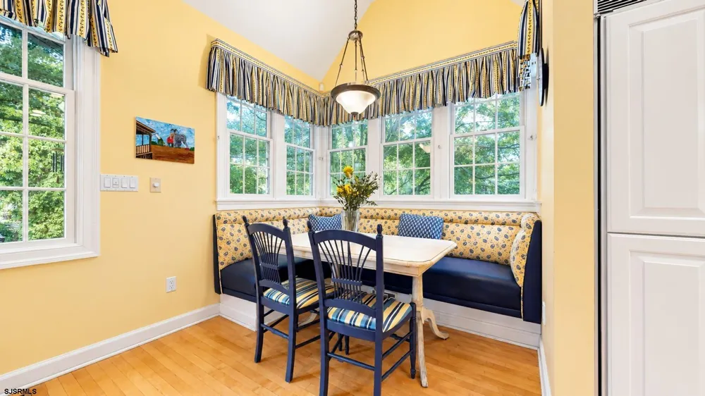 1262 Franklin Blvd Linwood, NJ 08221