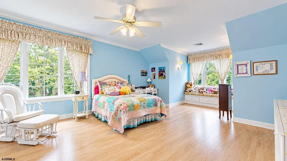 1262 Franklin Blvd Linwood, NJ 08221