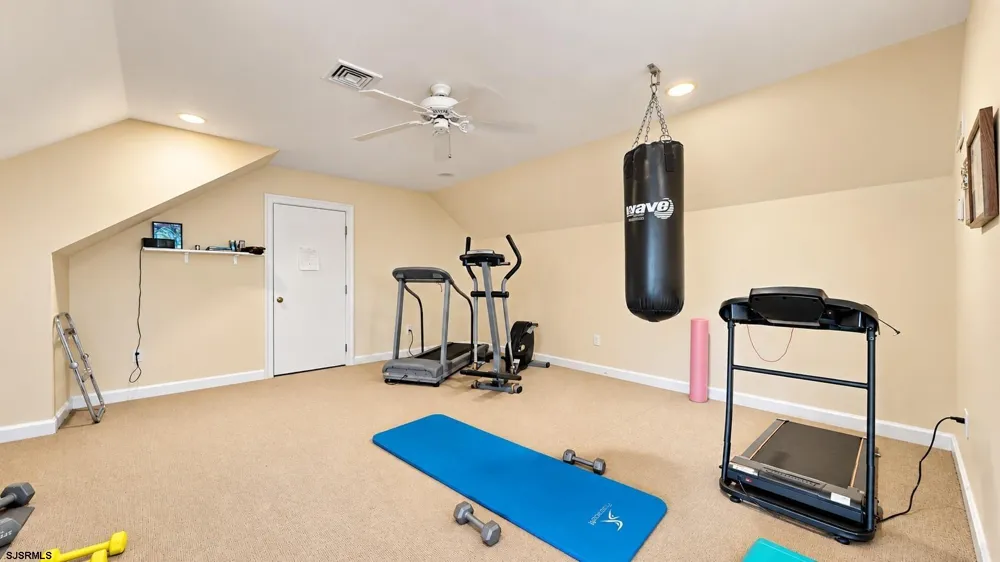 1262 Franklin Blvd Linwood, NJ 08221