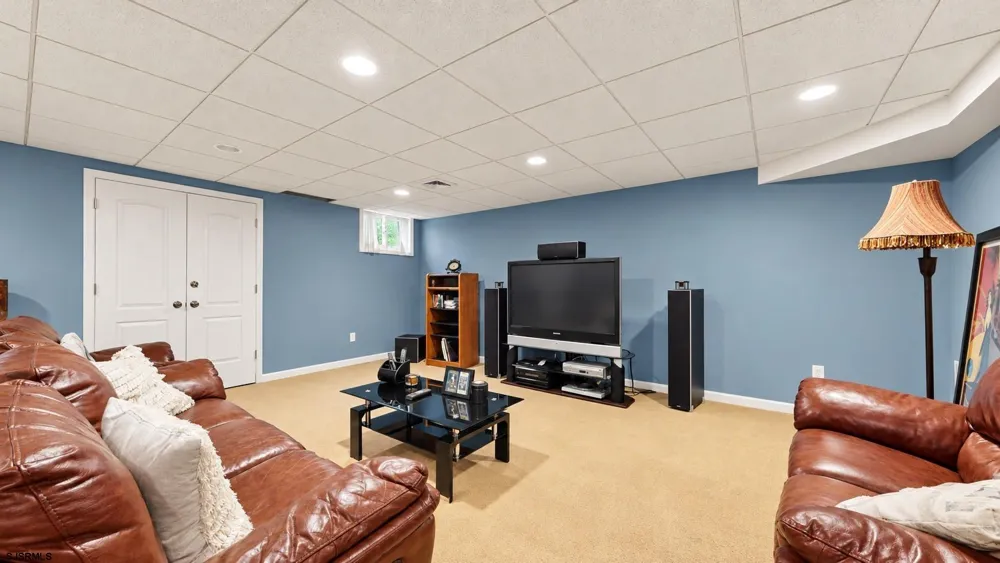 1262 Franklin Blvd Linwood, NJ 08221