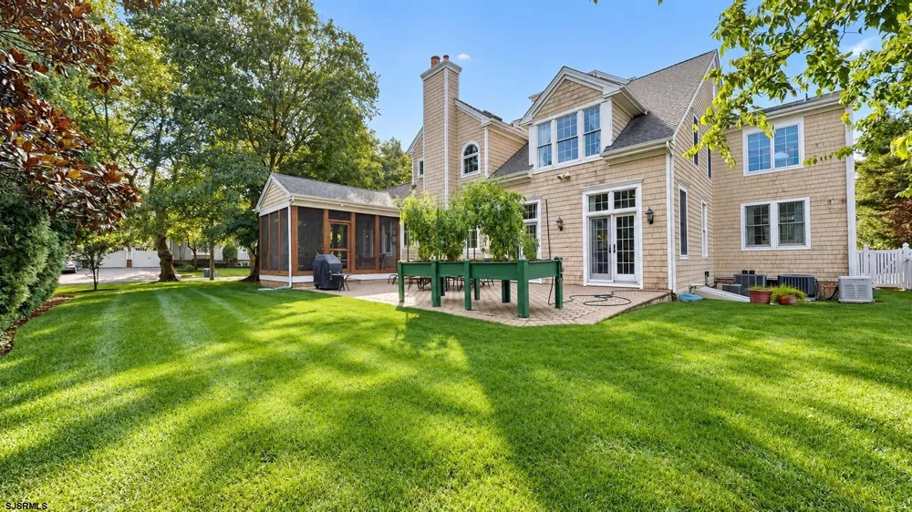 1262 Franklin Blvd Linwood, NJ 08221