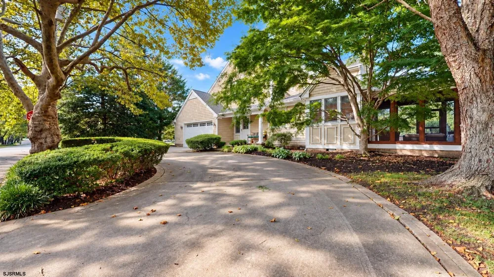 1262 Franklin Blvd Linwood, NJ 08221