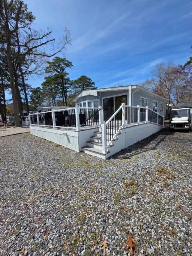 32 Wildwood Avenue Dennisville, NJ 08270