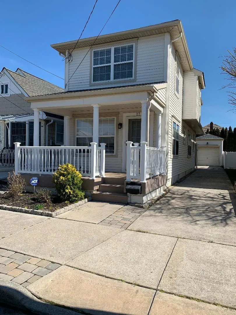 27 N Frontenac Ave Margate, NJ 08402