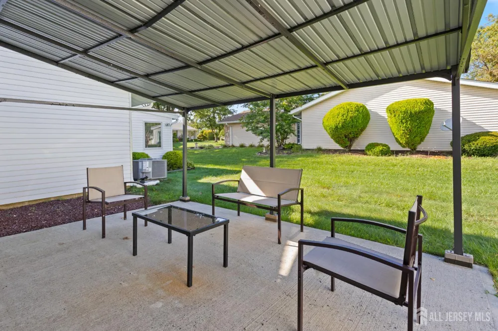 274 Convent Road #B Monroe, NJ 08831