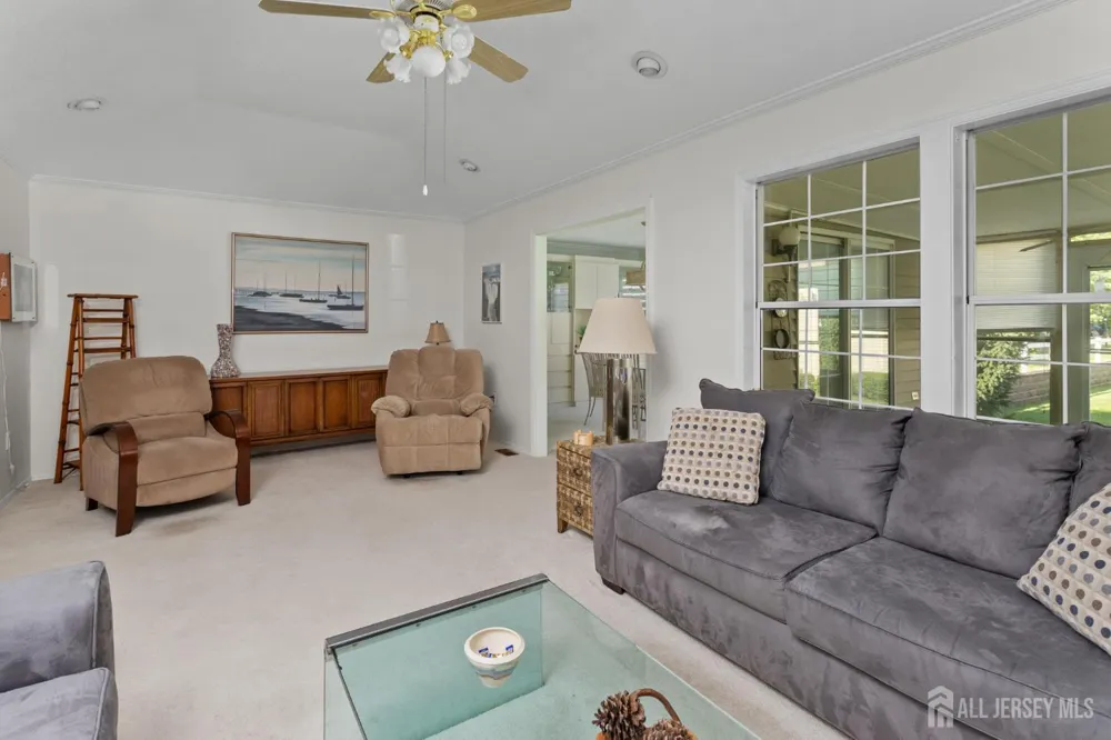 5 Thomas Paine Drive Monroe, NJ 08831