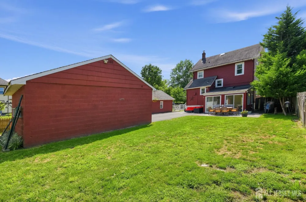 214 Madison Avenue Dunellen, NJ 08812