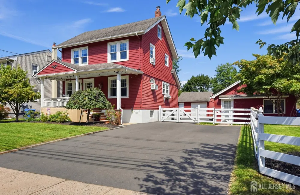 214 Madison Avenue Dunellen, NJ 08812