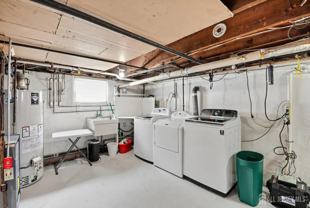 214 Madison Avenue Dunellen, NJ 08812