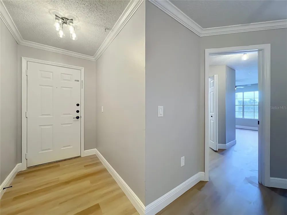 1939 SUMMER CLUB DRIVE #215 Oviedo, FL 32765