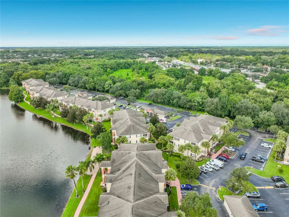 1939 SUMMER CLUB DRIVE #215 Oviedo, FL 32765
