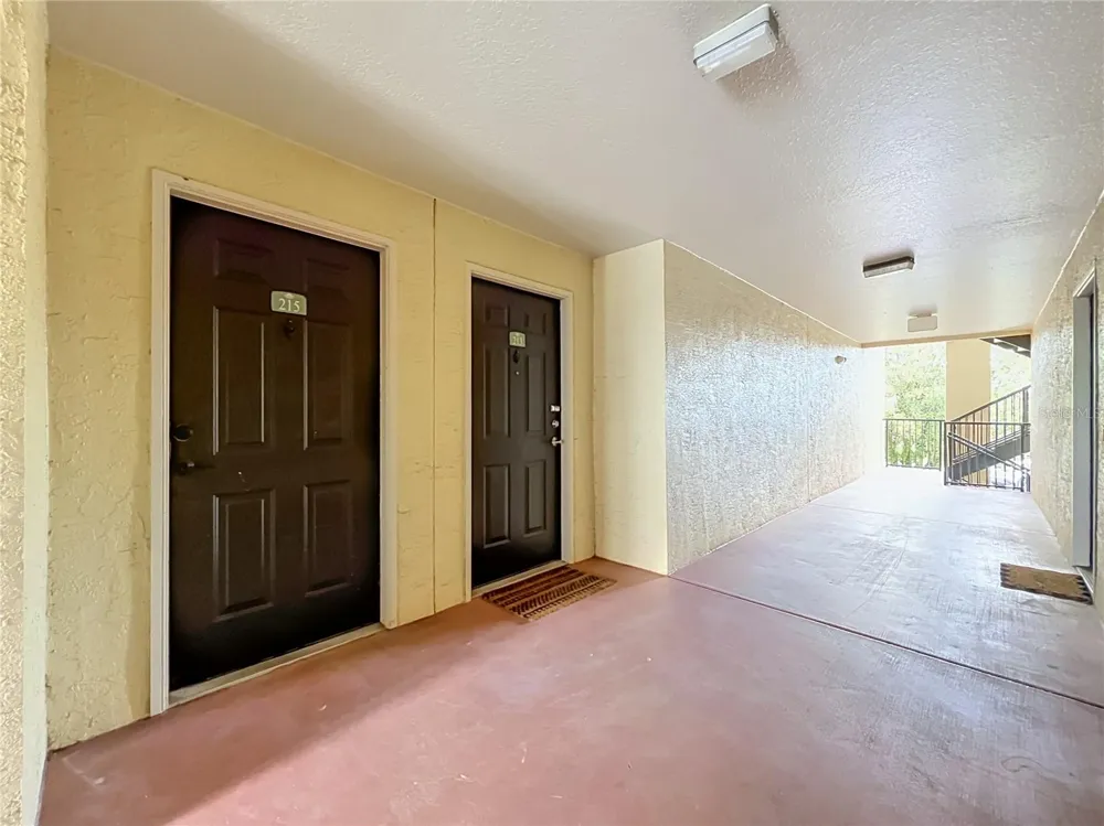 1939 SUMMER CLUB DRIVE #215 Oviedo, FL 32765