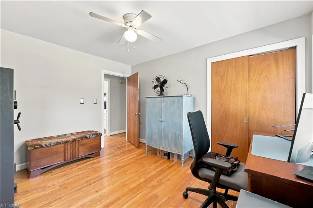 1011 W Mountain Street Kernersville, NC 27284
