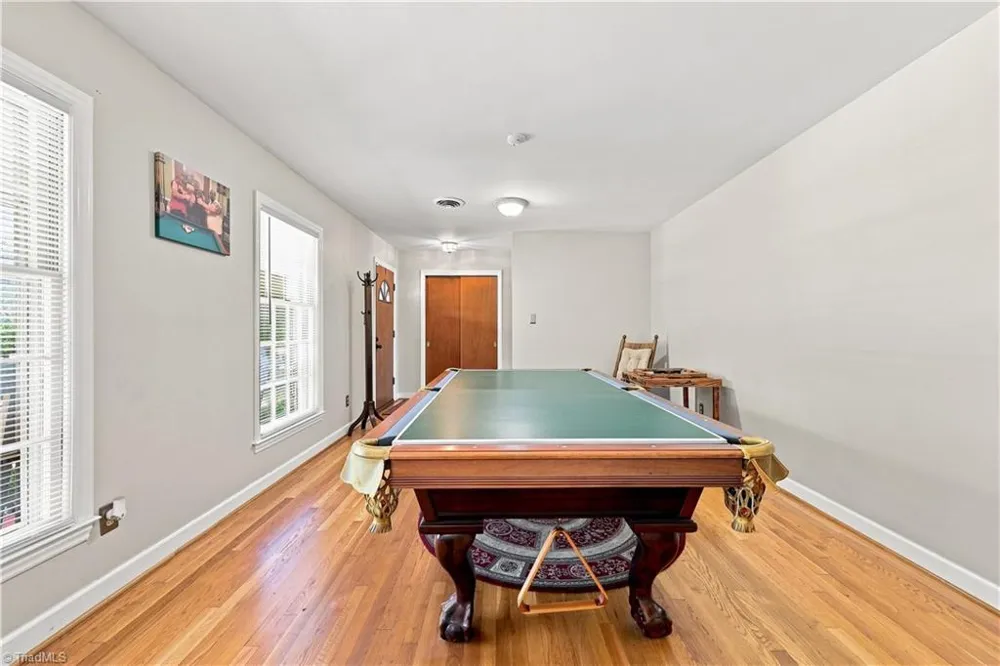 1011 W Mountain Street Kernersville, NC 27284