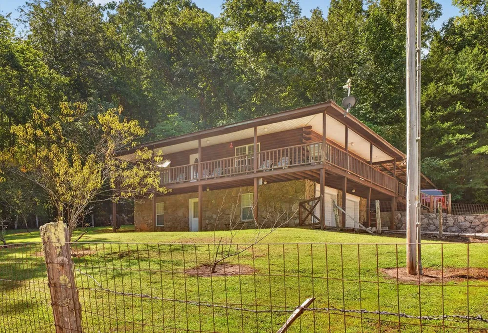 1285 Darbytown Rd Hohenwald, TN 38462