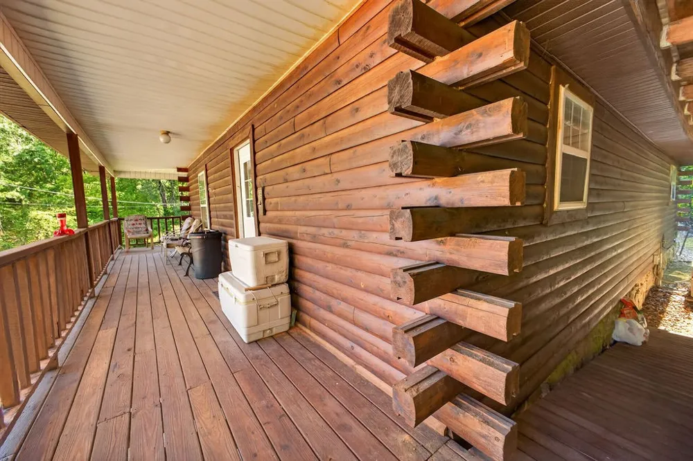 1285 Darbytown Rd Hohenwald, TN 38462