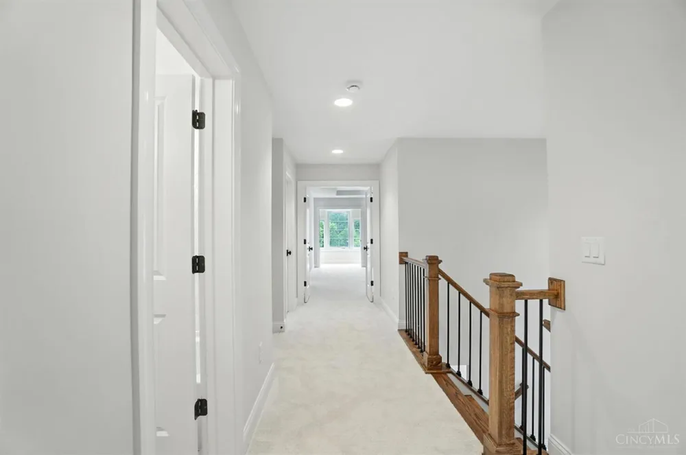 7834 Laurel Avenue Madeira, OH 45243