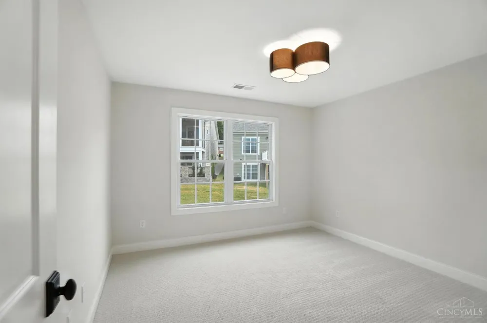 7834 Laurel Avenue Madeira, OH 45243