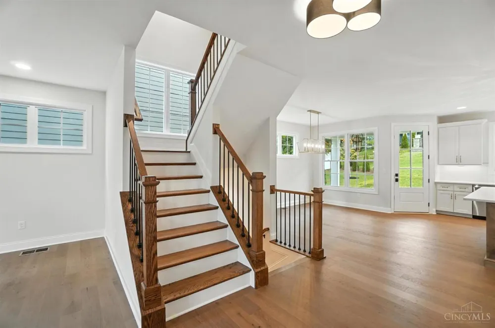 7834 Laurel Avenue Madeira, OH 45243